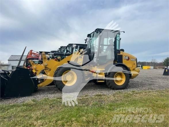 CAT 908M Carregadeiras de rodas