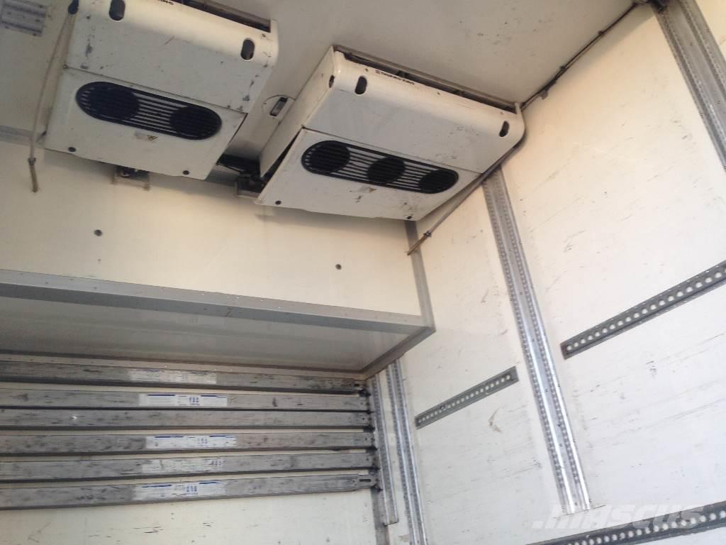 DAF XF105.510 6x2/48 Caminhões de caixa fechada