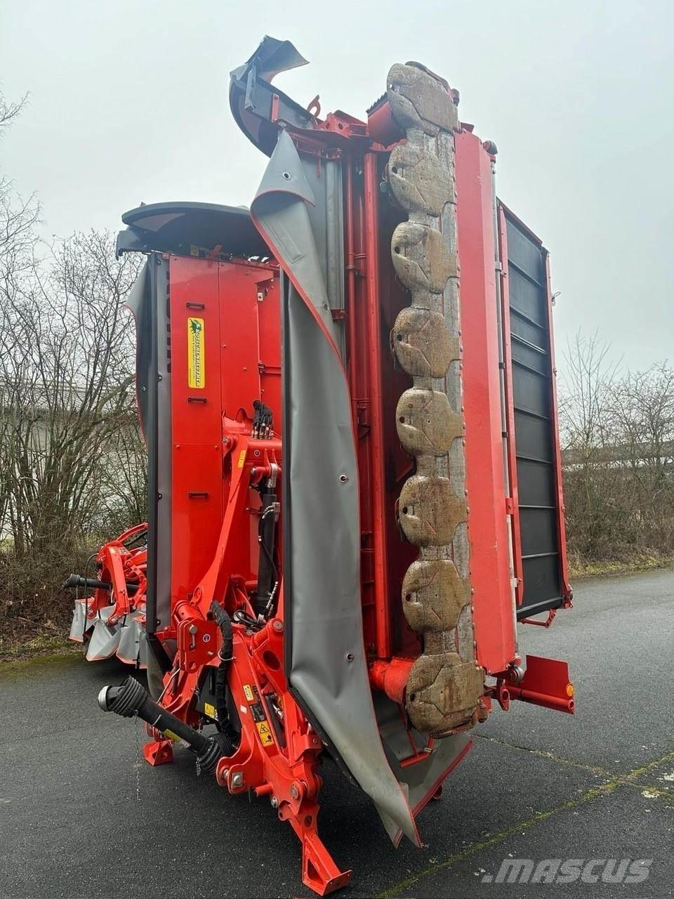 Kuhn FC 9330 D-RA Gadanheiras