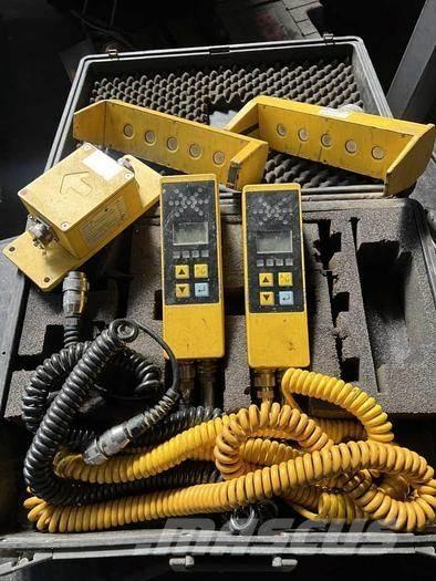 Bomag BF 600C-2 Espalhadoras de asfalto