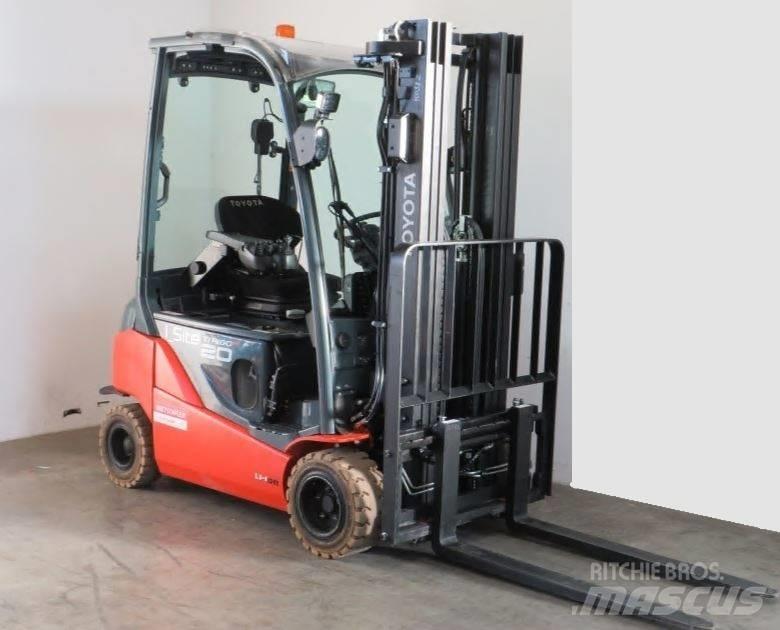 Toyota 8 FBMK 20 T Empilhadores eléctricos