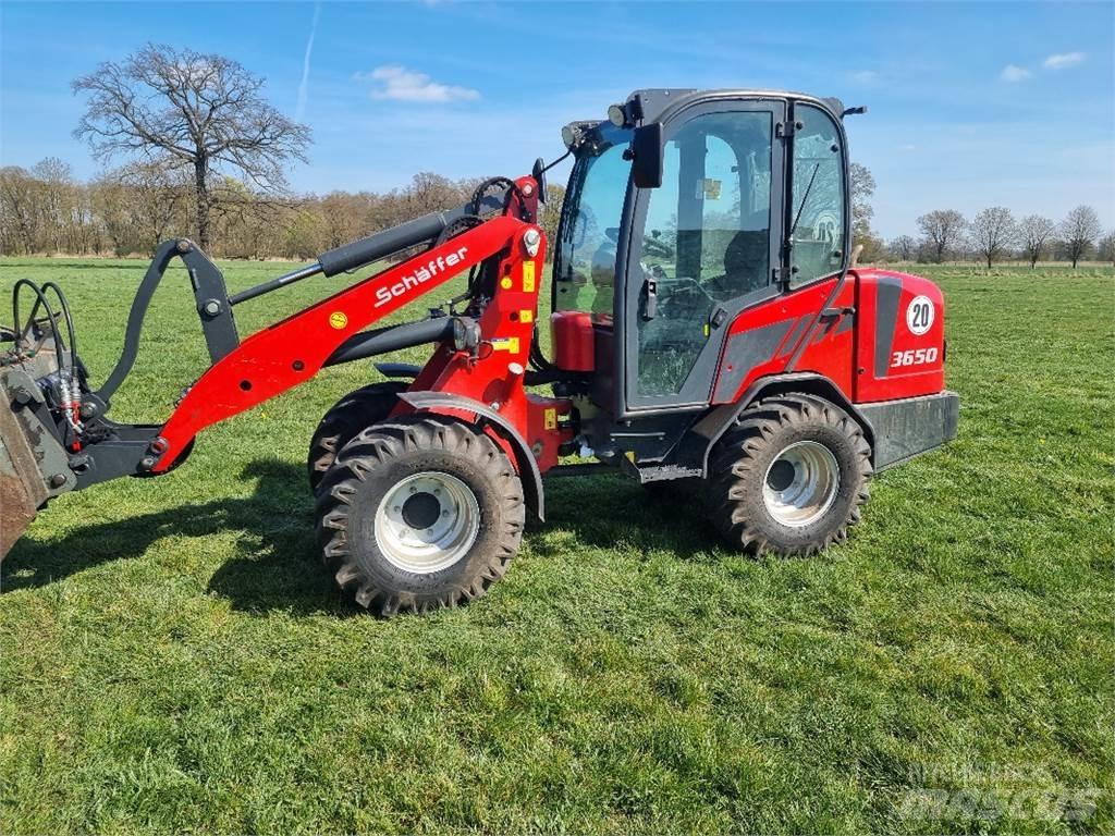 Schäffer 3650 Minicarregadeiras