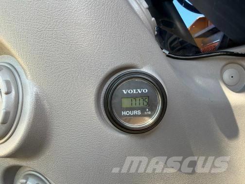 Volvo EC 300 E Escavadeiras de esteiras