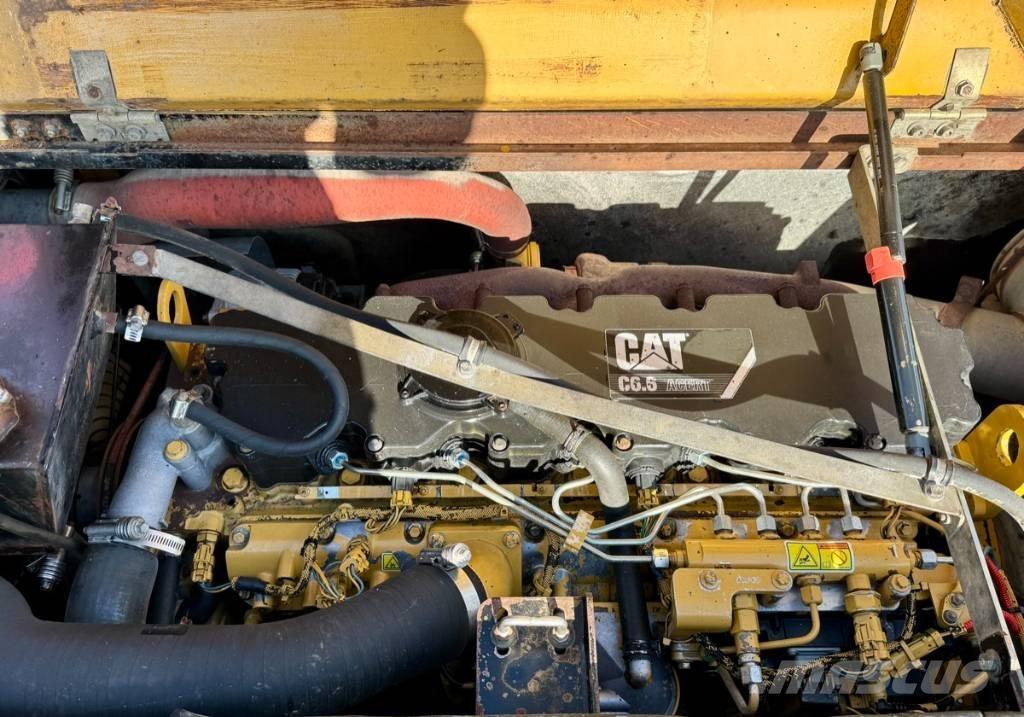 CAT M 318 D Escavadoras de rodas