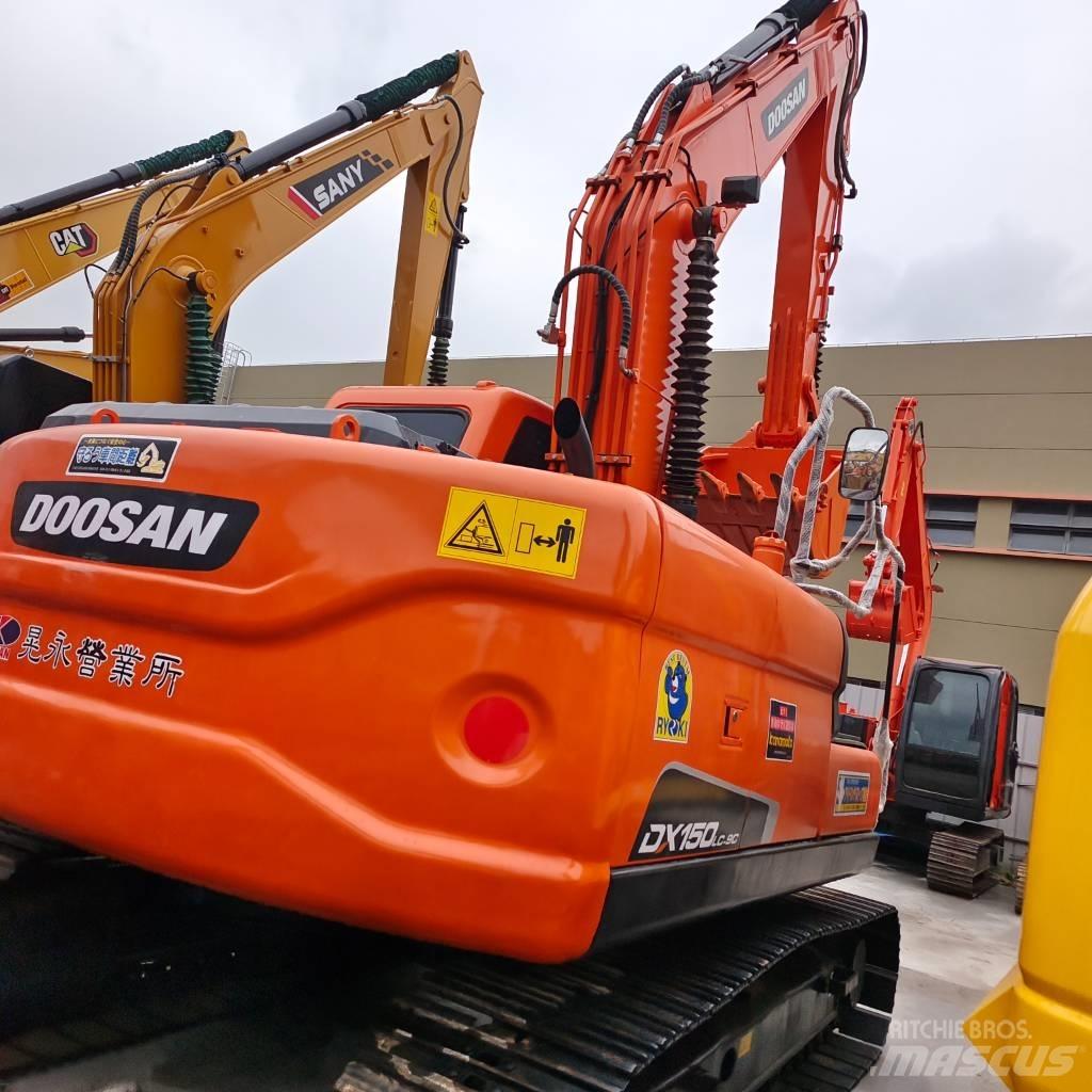 Doosan DX 150 LC Escavadeiras de esteiras