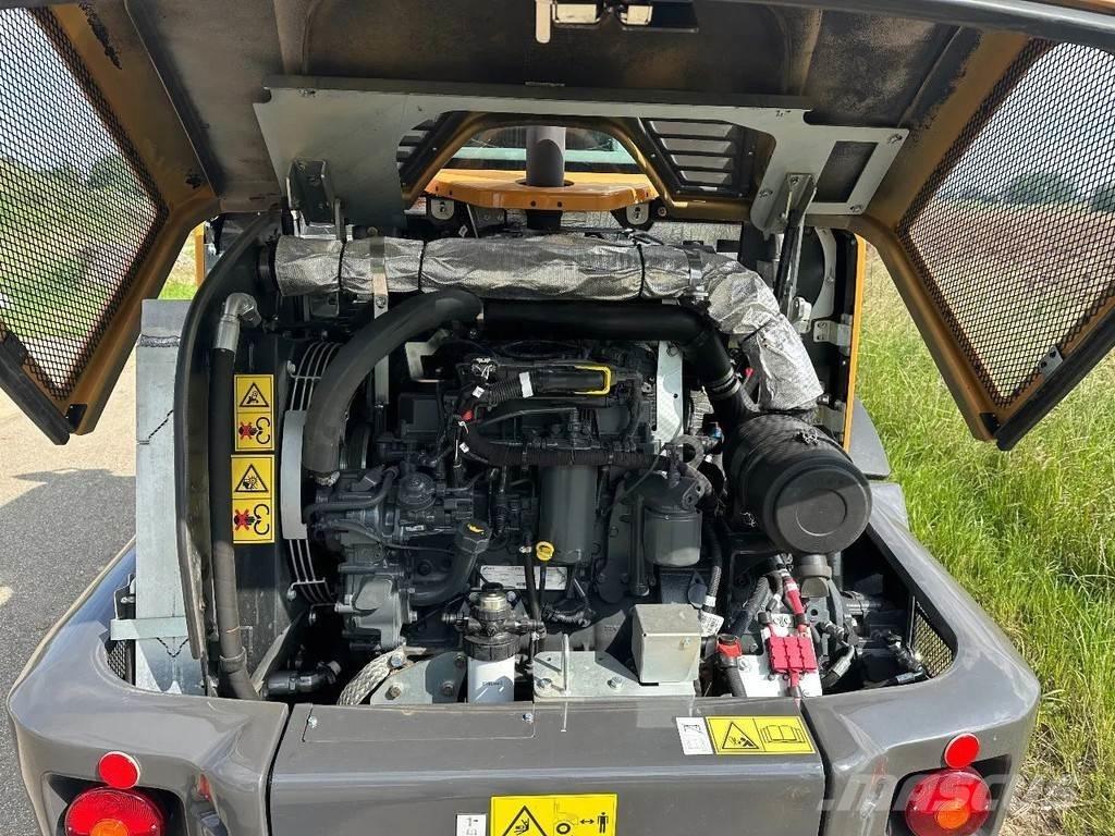 CASE 21F UNUSED Carregadeiras de rodas