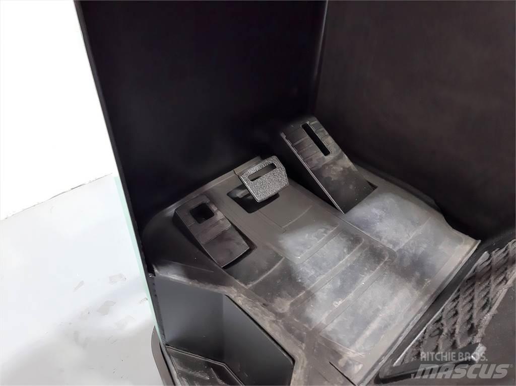 Mitsubishi RB16NH Empilhadores Elevadores