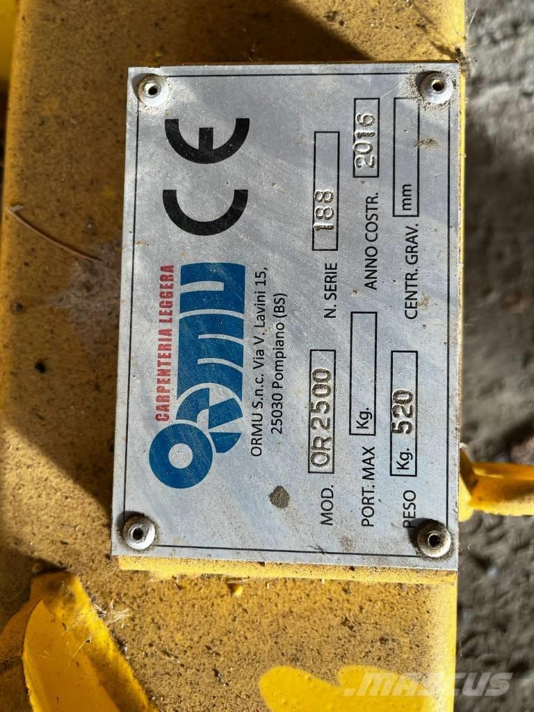  ORMU LAMA NEVE 2500 Lâminas de neve e arados