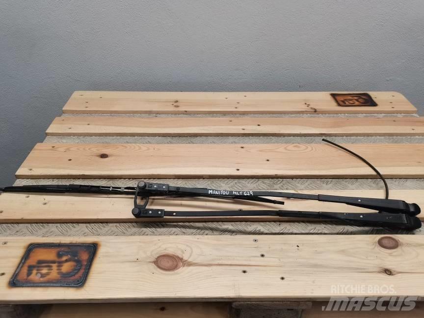 Manitou MLT .... wiper Cabina