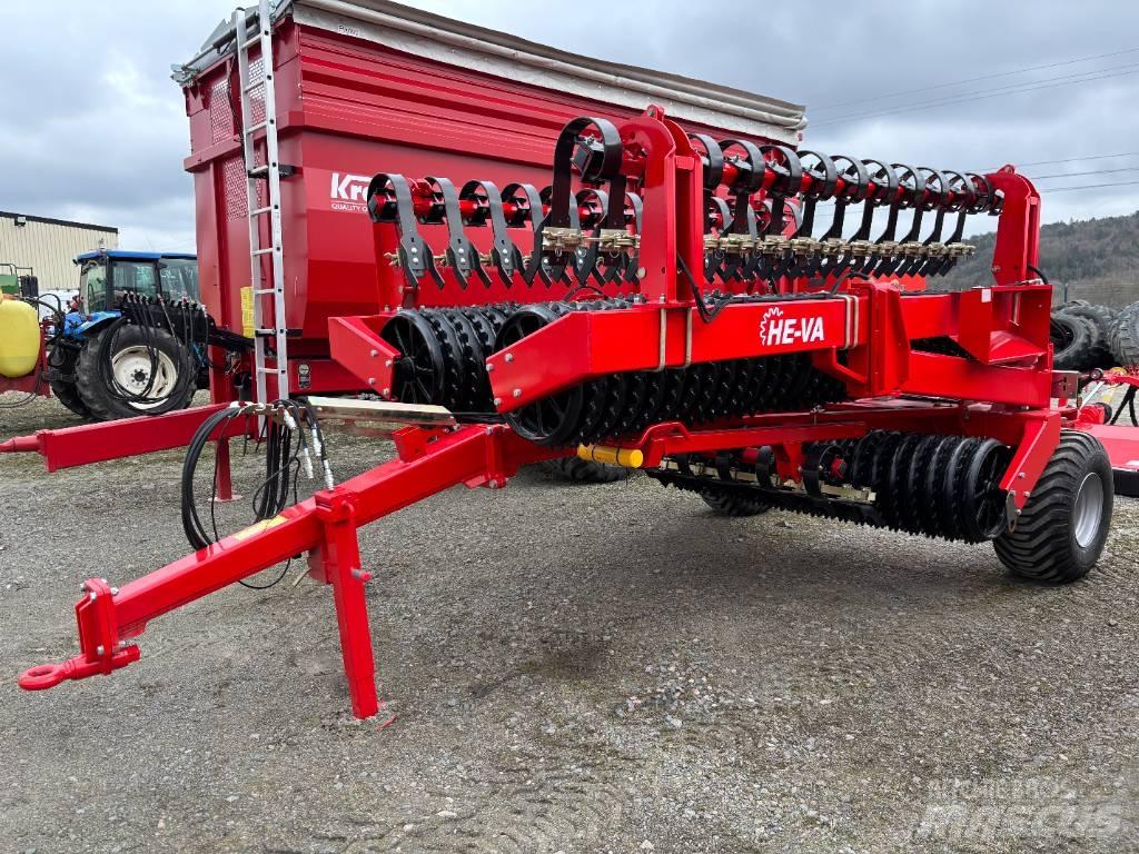 He-Va Tip-Roller 8.2 Rolos agrícolas