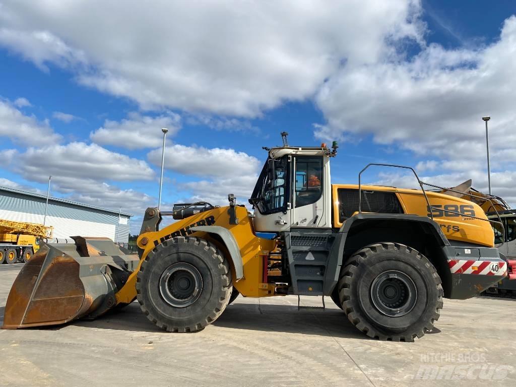 Liebherr L 586 Carregadeiras de rodas