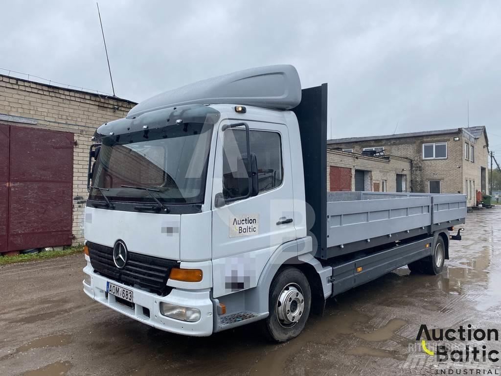 Mercedes-Benz 815 Camiões estrado/caixa aberta