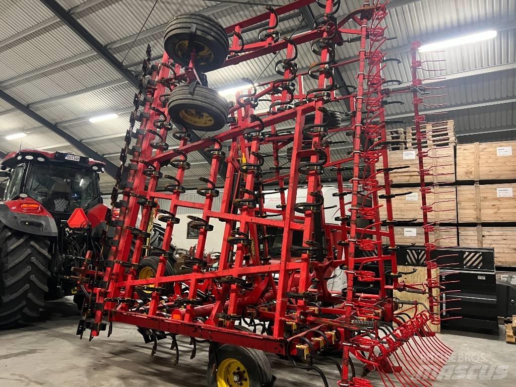 Väderstad NZA 1000 Grades mecânicas e moto-cultivadores