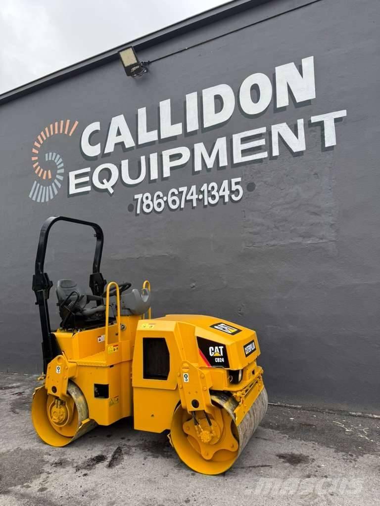 CAT CB 24 Cilindros Compactadores tandem