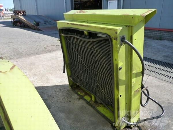 CLAAS 800 series Acessórios máquinas feno e forragem
