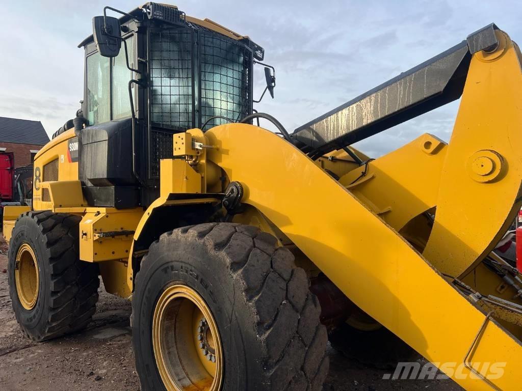 CAT 930 M Carregadeiras de rodas
