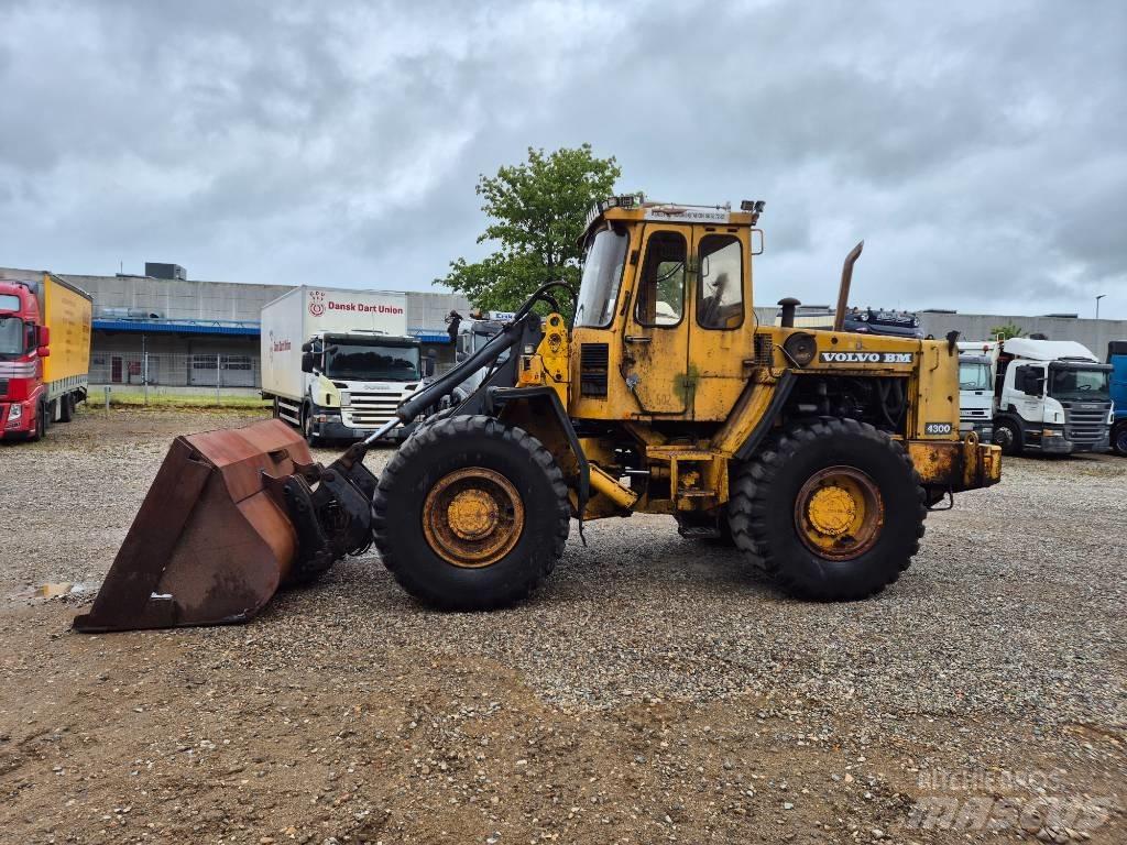 Volvo BM 4300 Carregadeiras de rodas