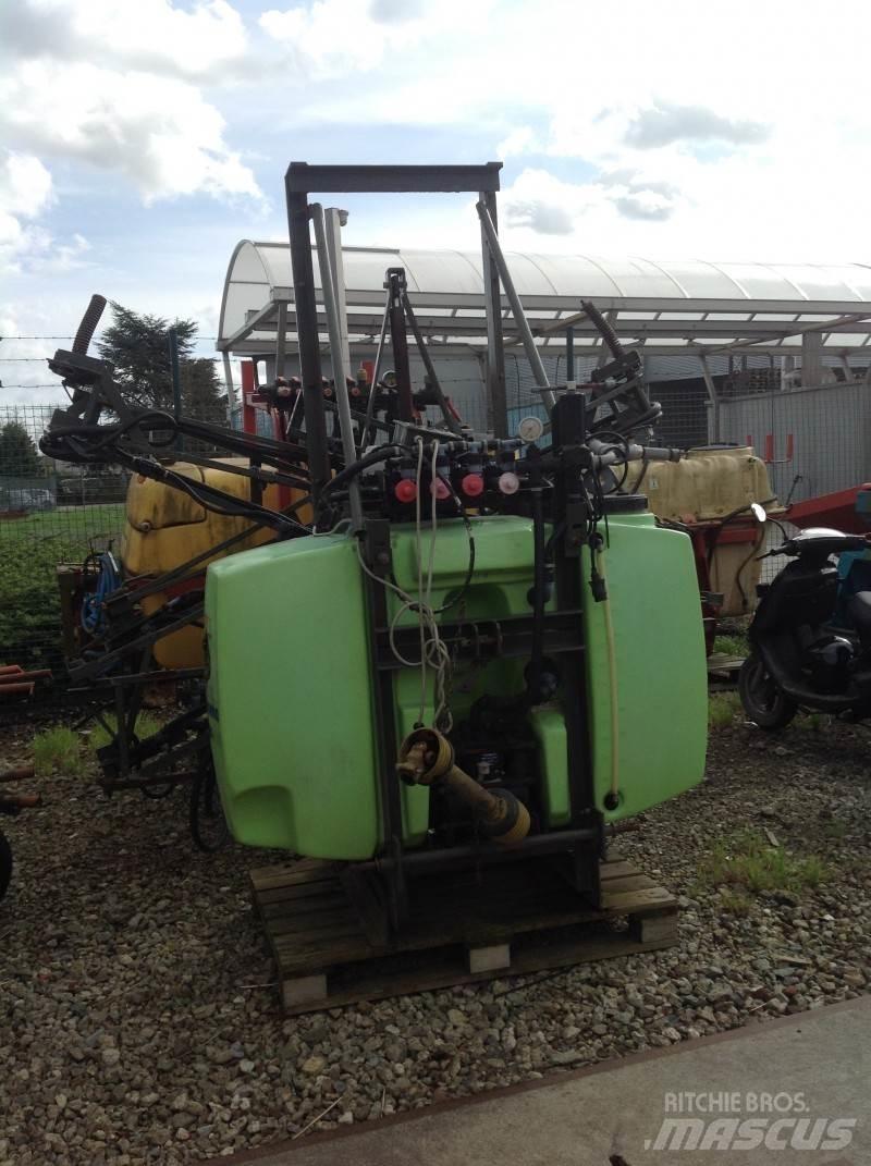 Tecnoma Télec Pulverizadores rebocados