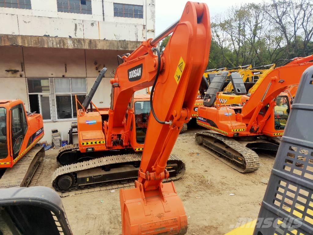 Doosan DH 225 LC-7 Escavadeiras de esteiras