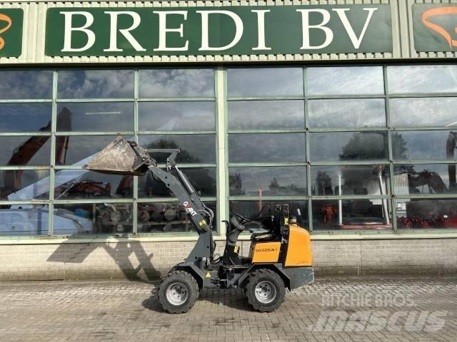 GiANT D 332 SWT Carregadora multifunções