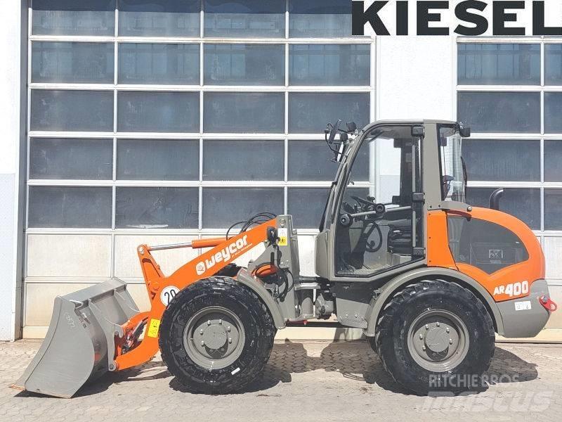 Atlas AR 400 Carregadeiras de rodas
