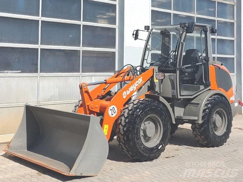Atlas AR 400 Carregadeiras de rodas