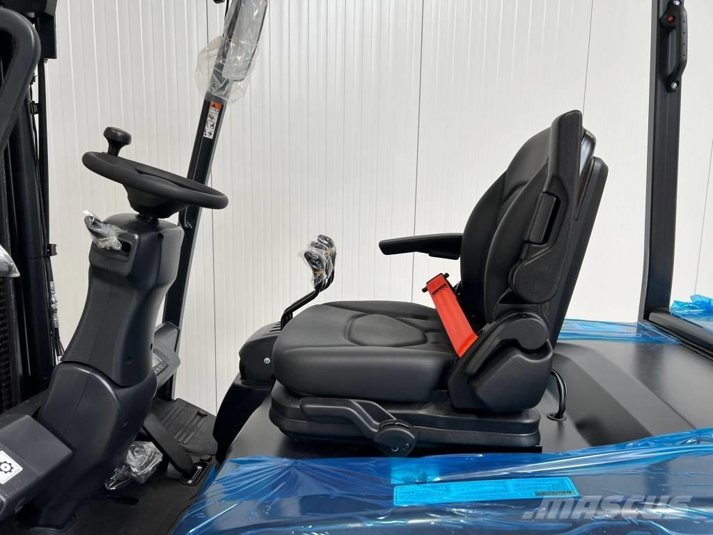 Bobcat B30X-7 PLUS Empilhadores eléctricos