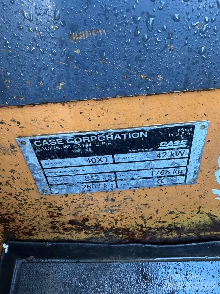 CASE 40 XT Minicarregadeiras