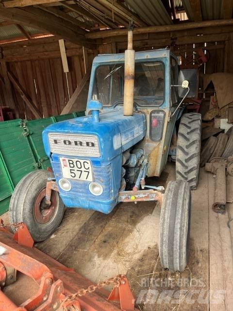 Ford 2000 Tratores Agrícolas usados