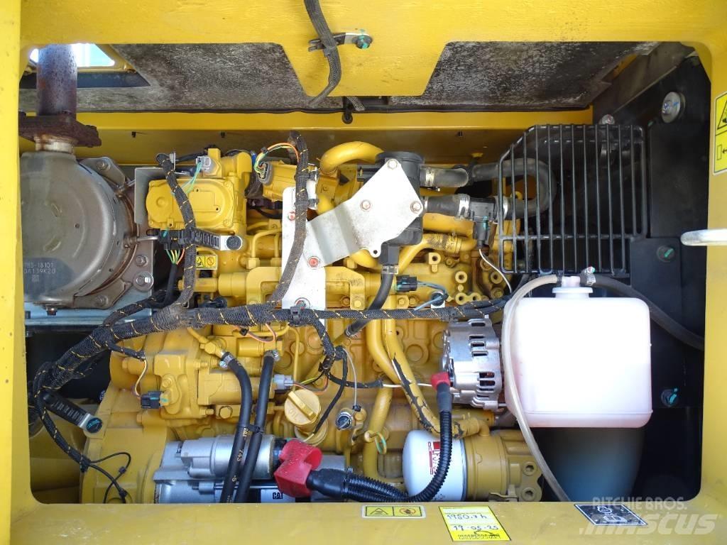 CAT 310 Escavadeiras de esteiras