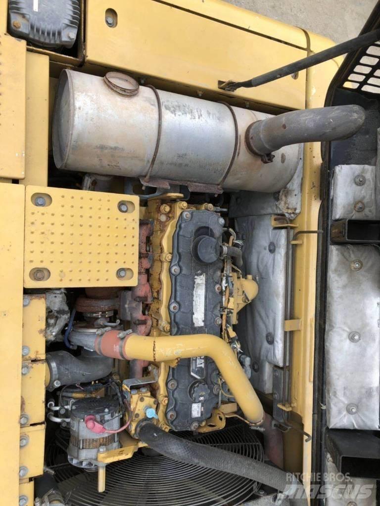 CAT 329 Escavadeiras de esteiras