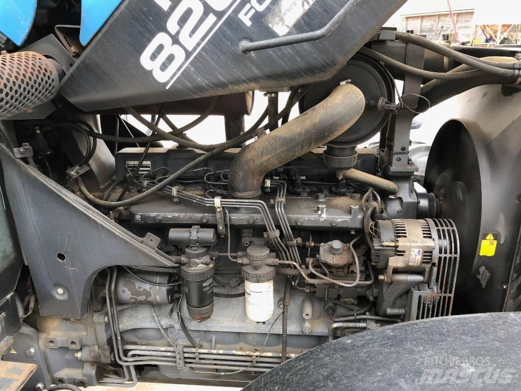 New Holland 8260 Tratores Agrícolas usados
