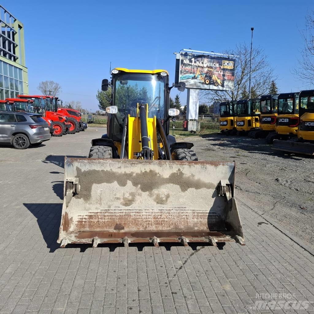 JCB 409 Carregadeiras de rodas
