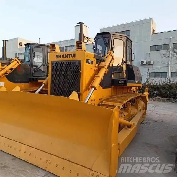 Shantui SD 22 Dozers - Tratores rastos