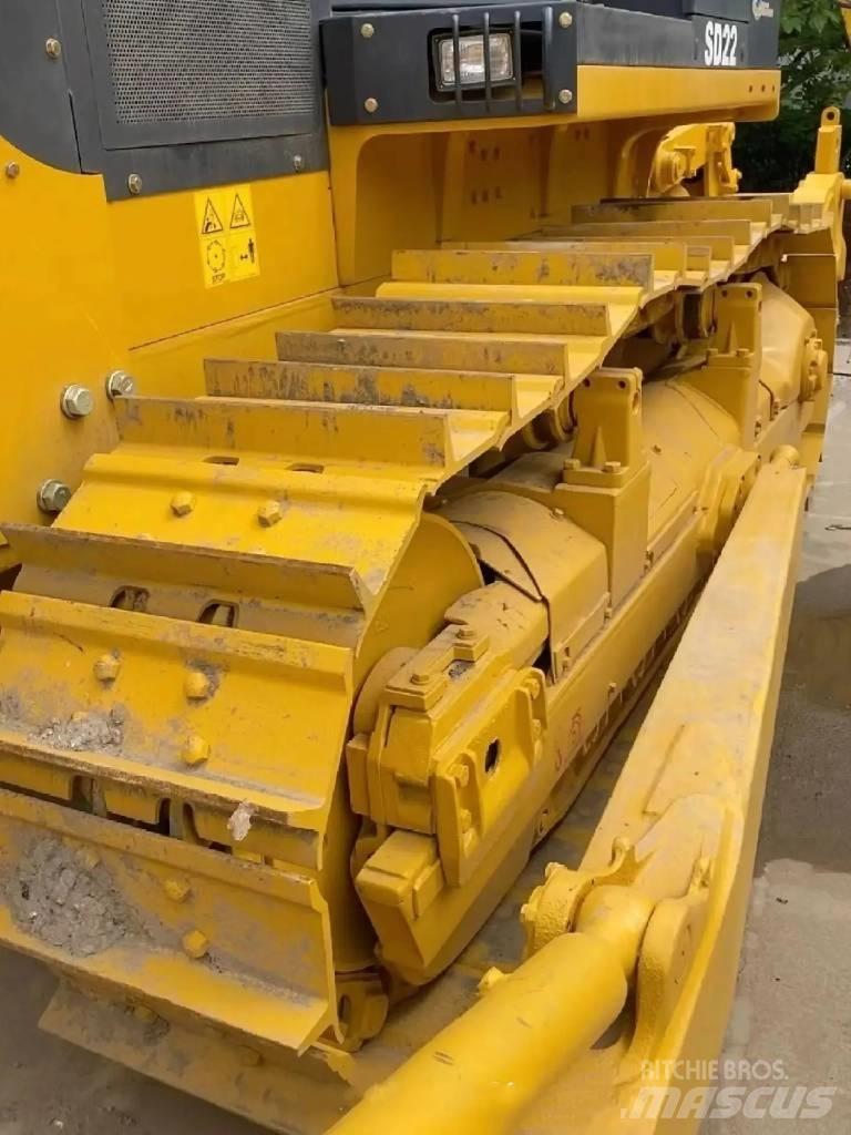 Shantui SD 22 Dozers - Tratores rastos