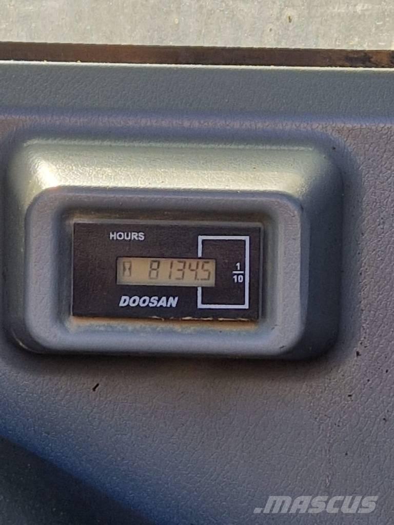 Doosan DX 140 LCR Escavadeiras de esteiras