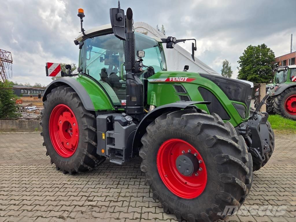 Fendt 724 Vario Tratores Agrícolas usados