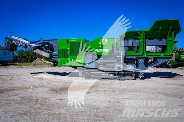 McCloskey J45 Britadeiras