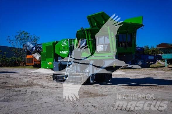 McCloskey J45 Britadeiras