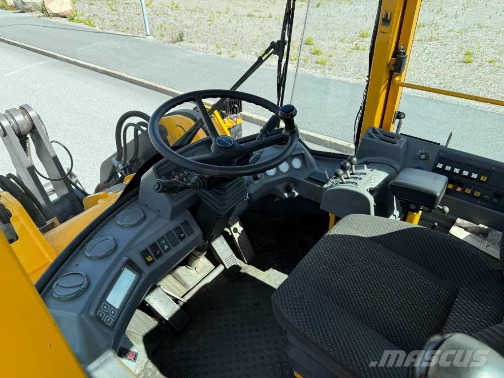 Volvo L 70 C Carregadeiras de rodas