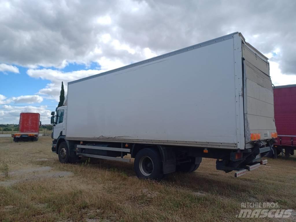 Scania P260 Caminhões de caixa fechada