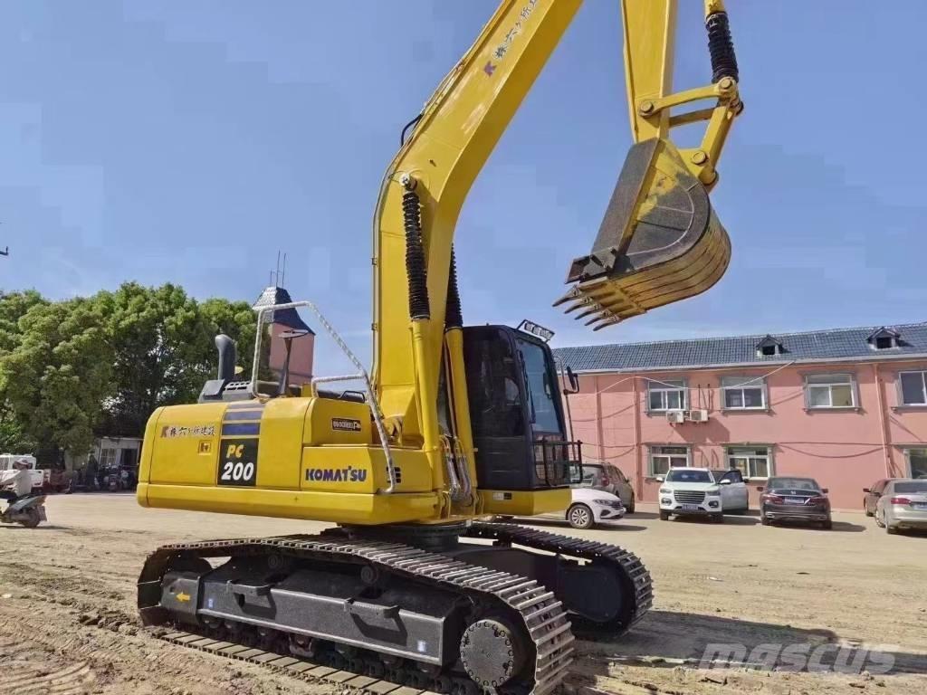 Komatsu PC 200-8 Escavadeiras de esteiras