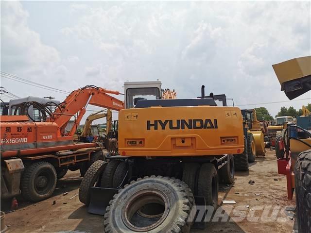 Hyundai R130WD Escavadeiras de esteiras