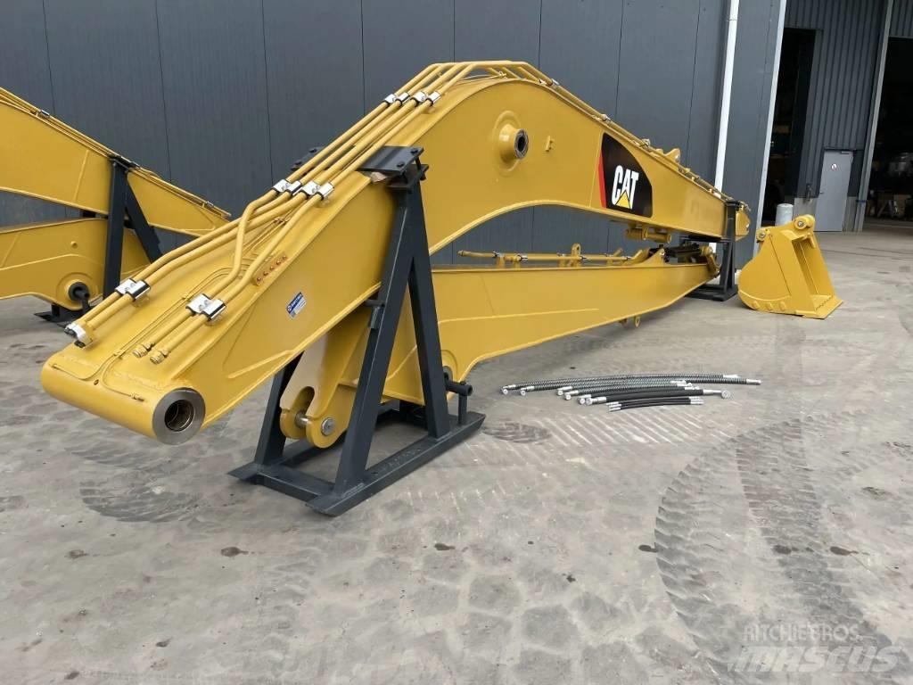 CAT 320E 15m Set Retroescavadoras