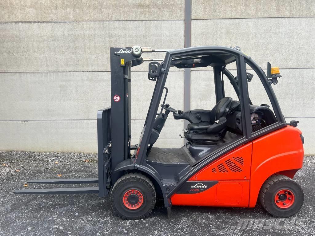 Linde H25T-02 EVO Empilhadores a gás