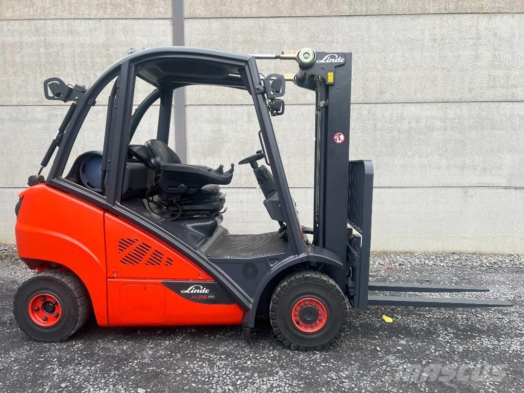 Linde H25T-02 EVO Empilhadores a gás