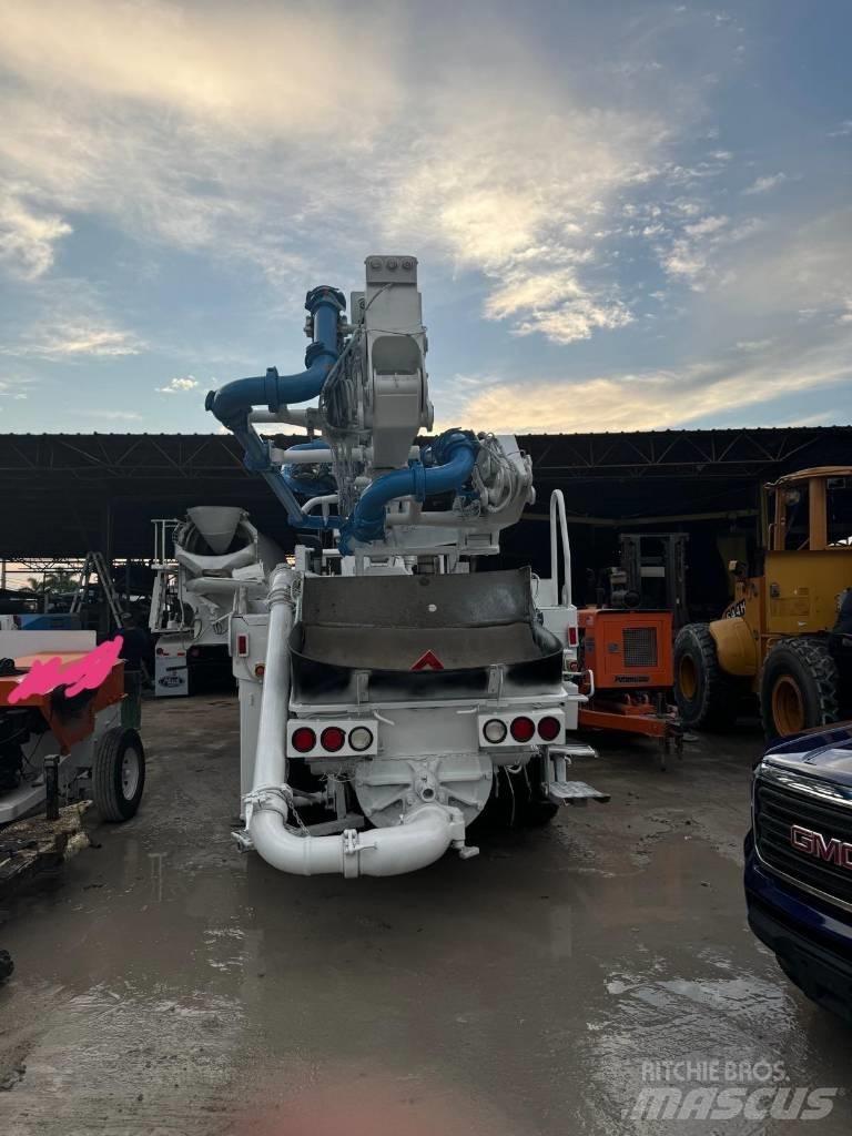 Schwing 31 z Bombas de betonagem