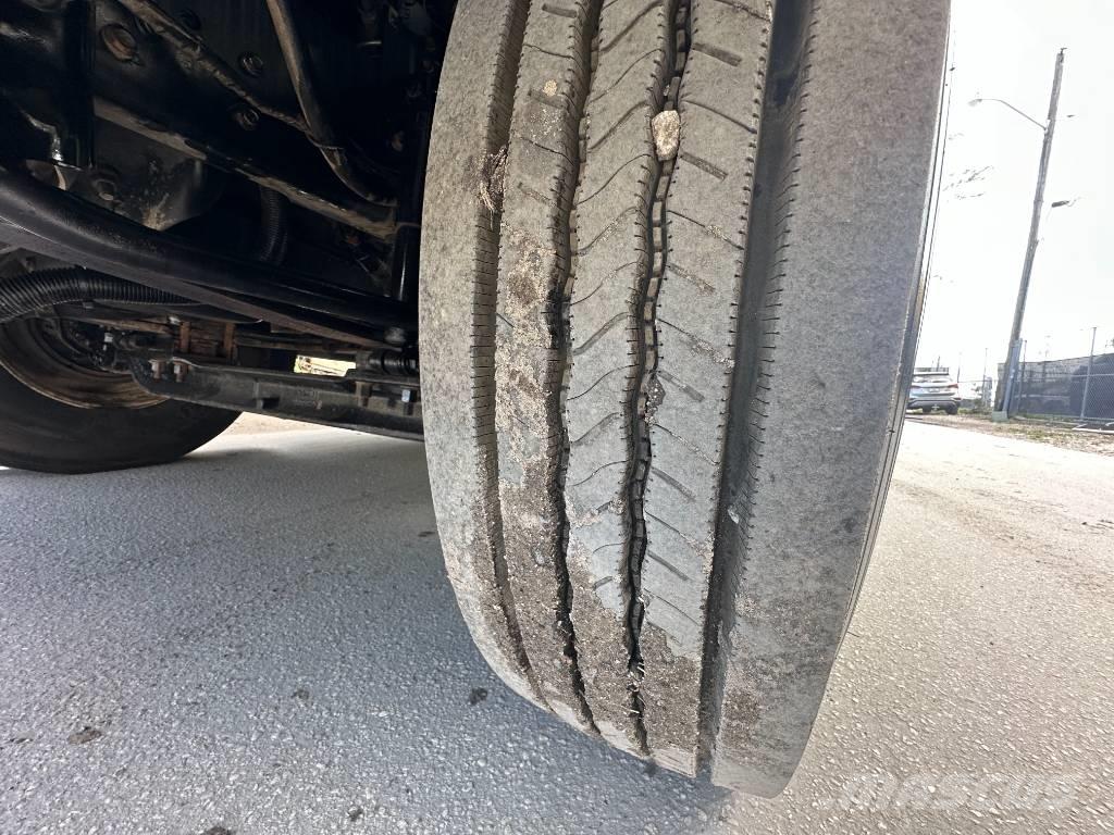 Ford F 750 XLT Camiões-cisterna