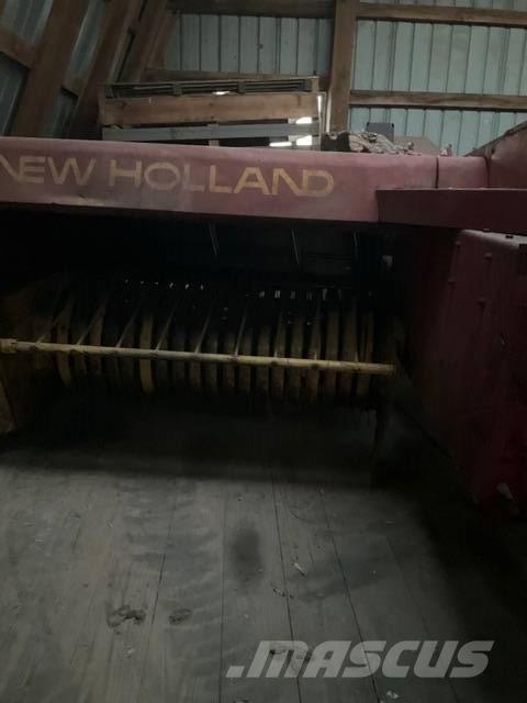 New Holland Hayliner Enfardadeira de fardos quadrados