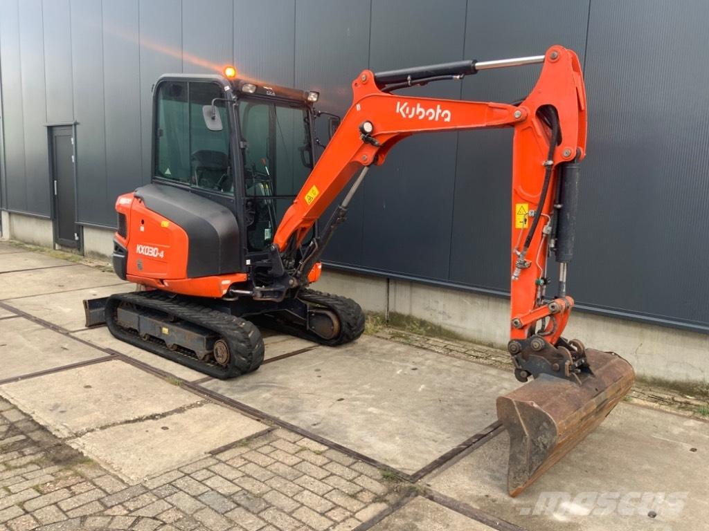 Kubota KX 030-4 Miniescavadeiras
